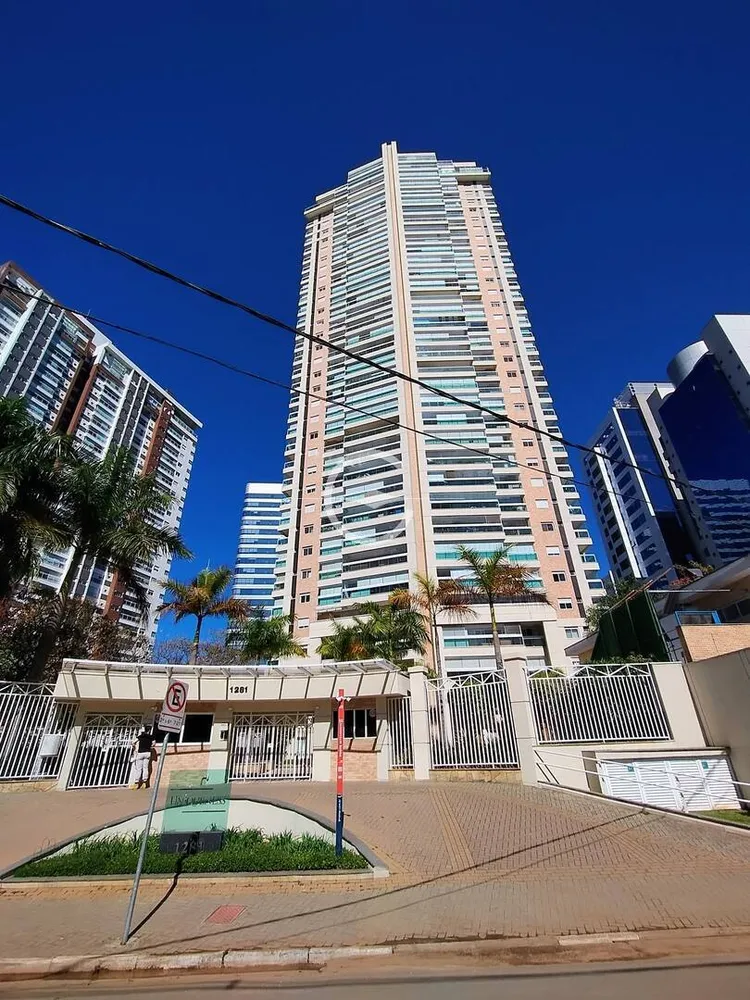 Apartamento, 4 quartos, 239 m² - Foto 1