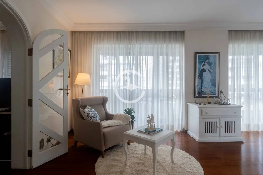 Apartamento, 3 quartos, 198 m² - Foto 2