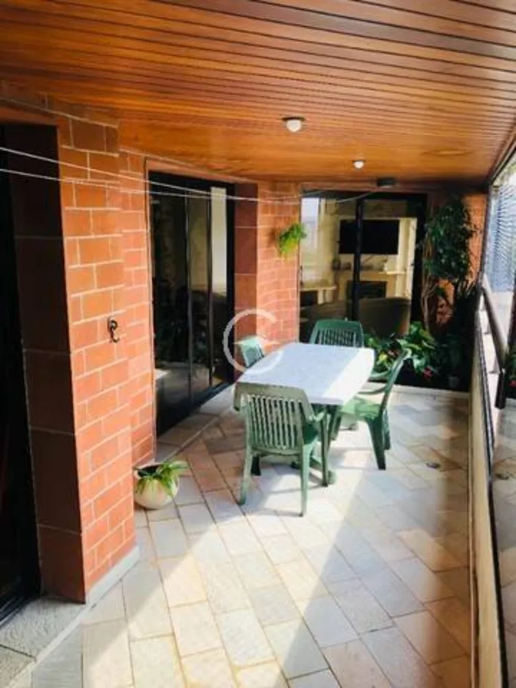 Apartamento, 4 quartos, 230 m² - Foto 2