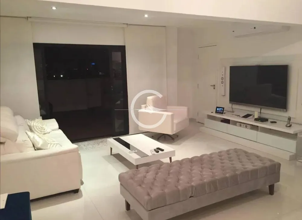 Apartamento, 3 quartos, 180 m² - Foto 1