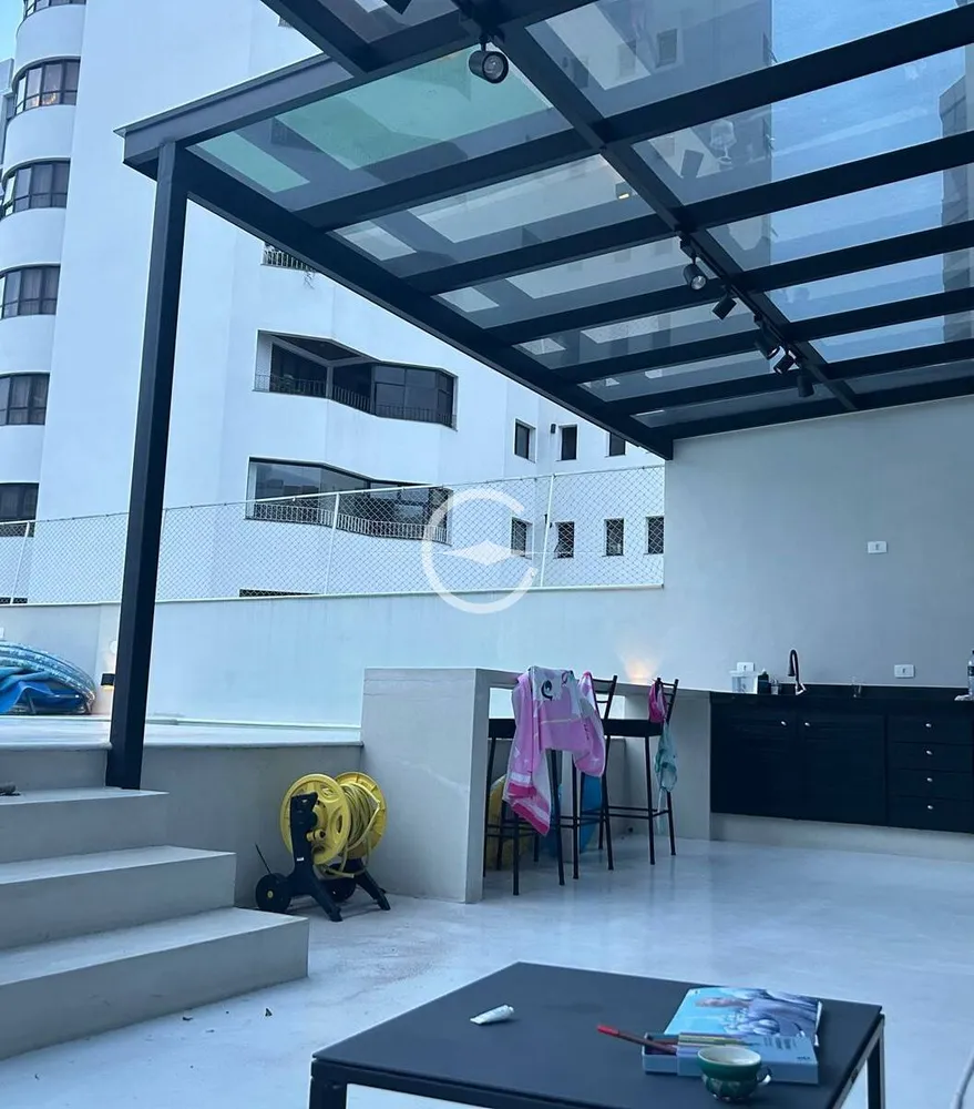 Apartamento, 3 quartos, 330 m² - Foto 2