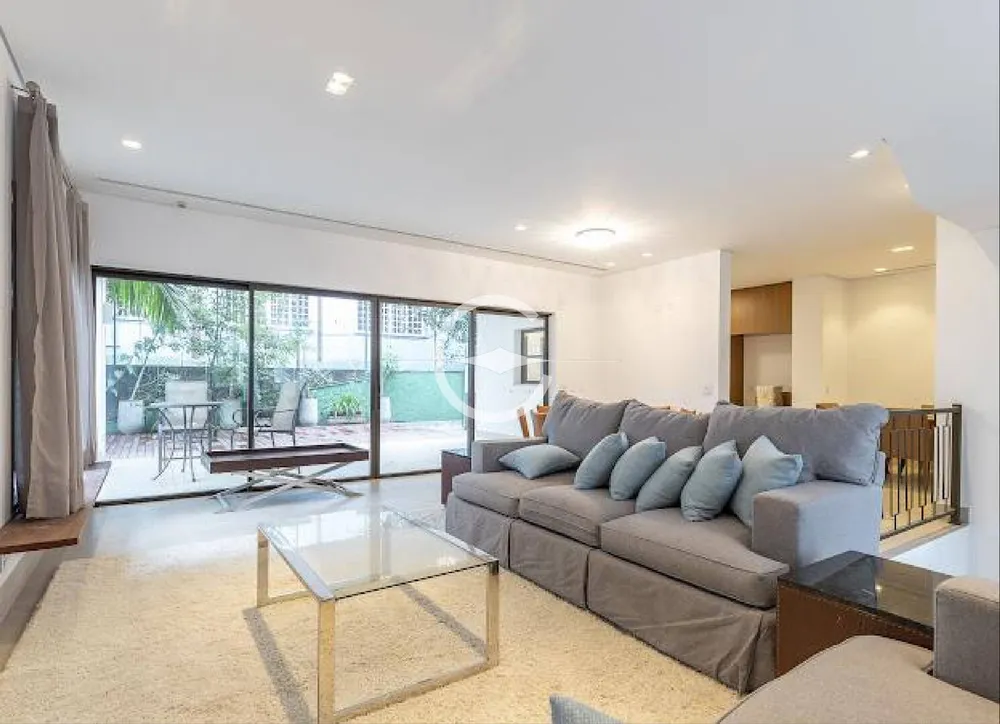 Casa, 4 quartos, 689 m² - Foto 1