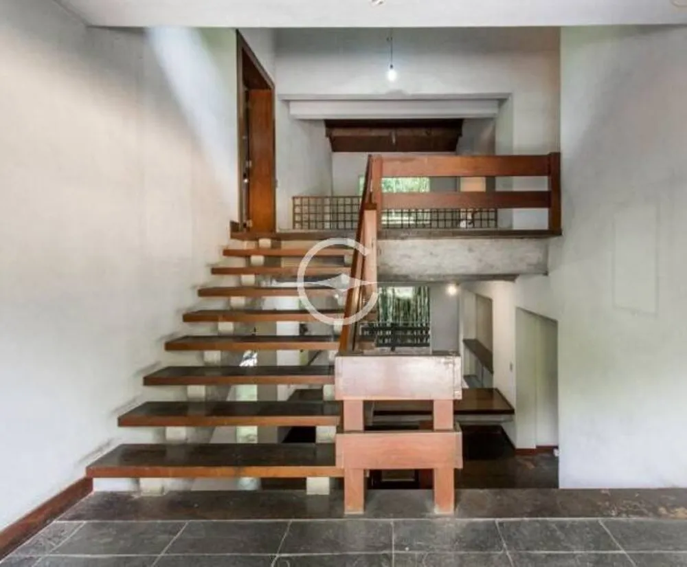 Casa, 5 quartos, 1300 m² - Foto 2