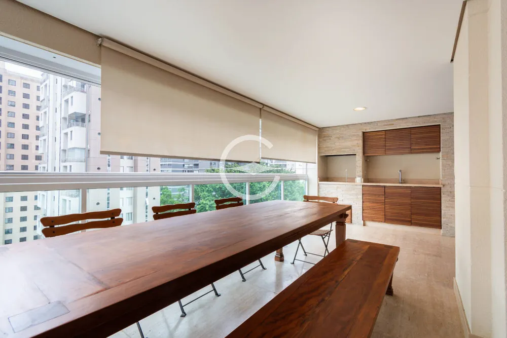 Apartamento, 3 quartos, 204 m² - Foto 2
