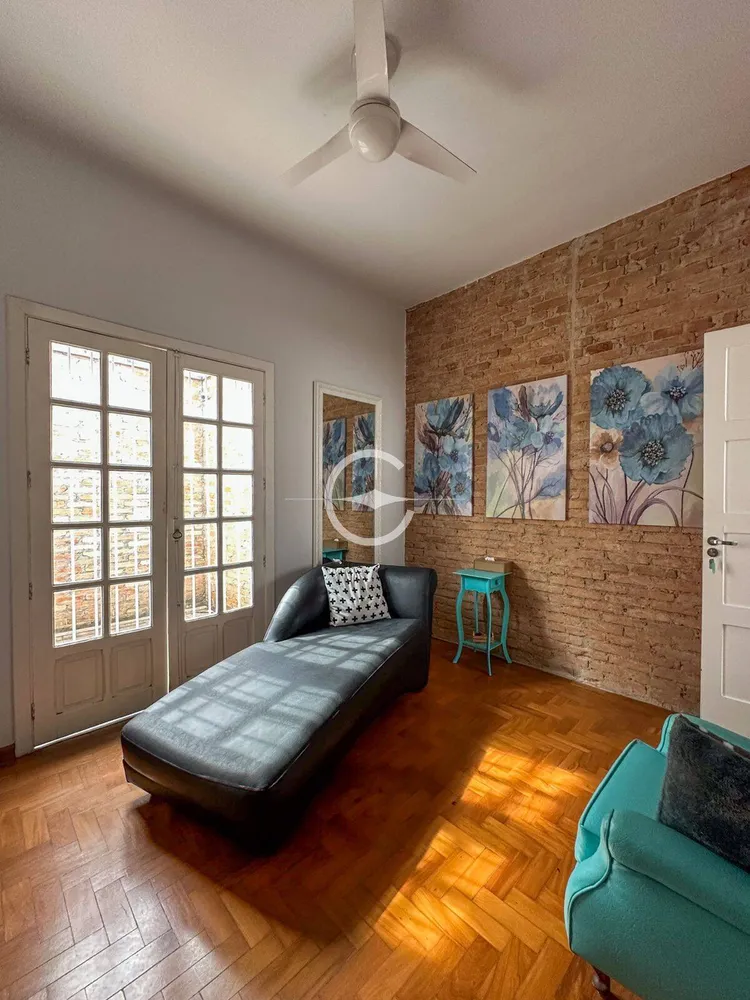 Casa, 4 quartos, 210 m² - Foto 1