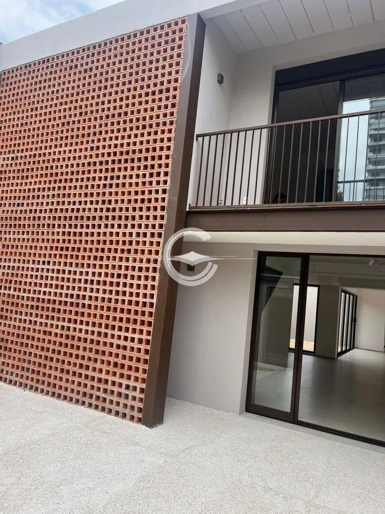 Casa, 3 quartos, 210 m² - Foto 2