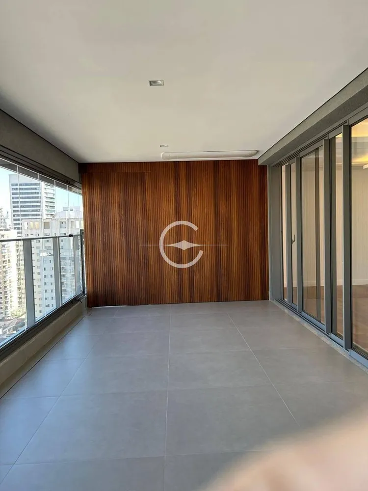 Apartamento, 3 quartos, 160 m² - Foto 1