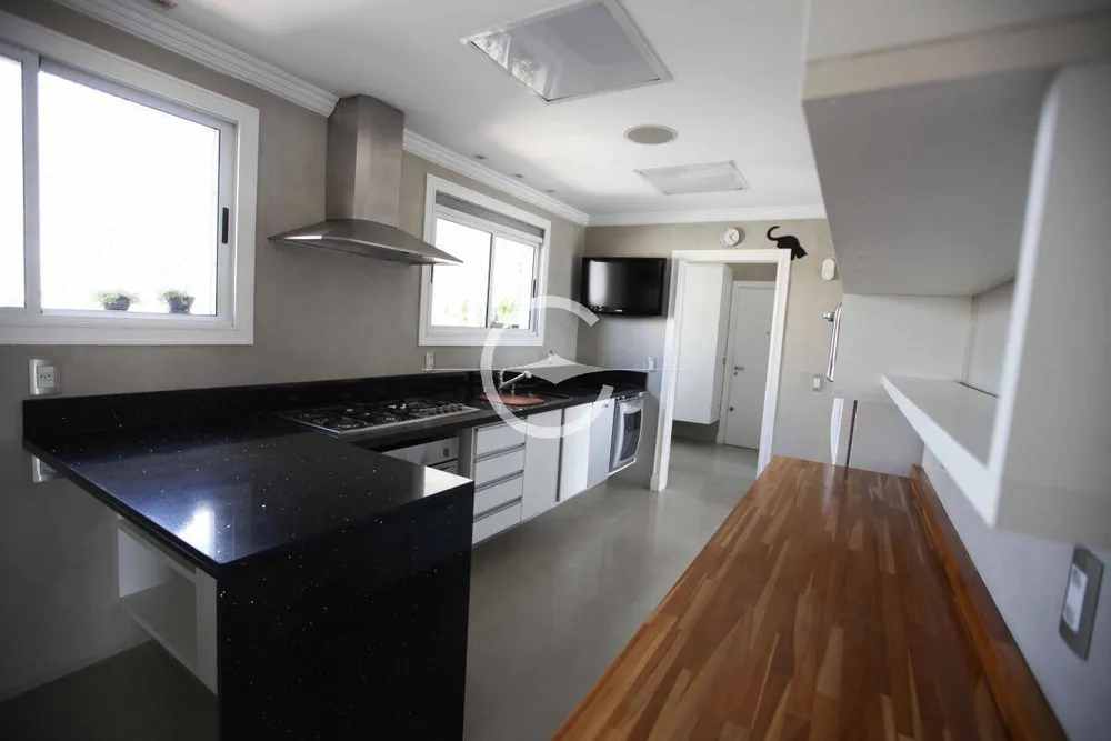 Apartamento, 3 quartos, 168 m² - Foto 1