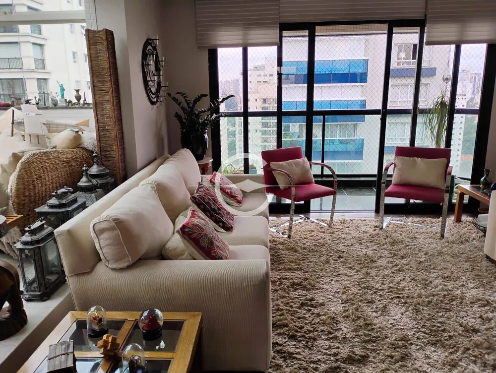Apartamento, 3 quartos, 260 m² - Foto 2