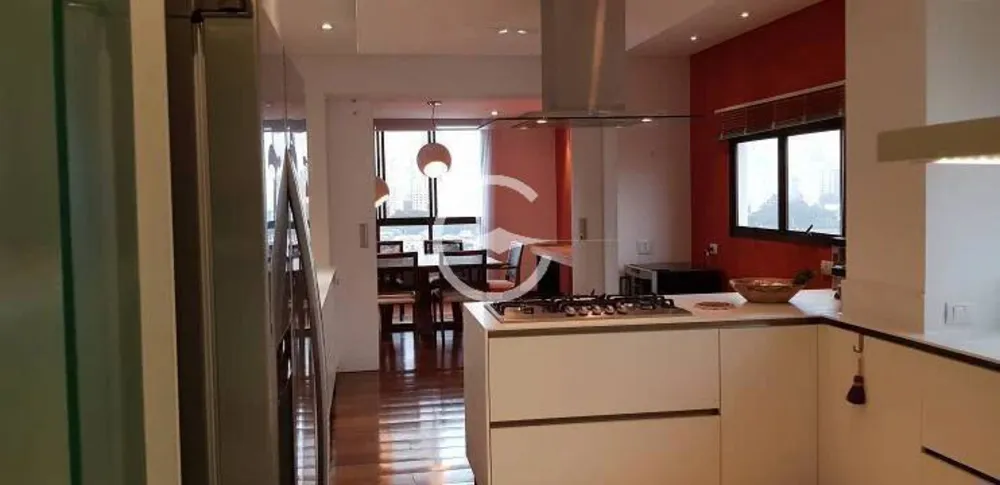 Apartamento, 3 quartos, 225 m² - Foto 1