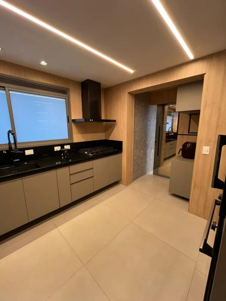 Apartamento, 3 quartos, 180 m² - Foto 2