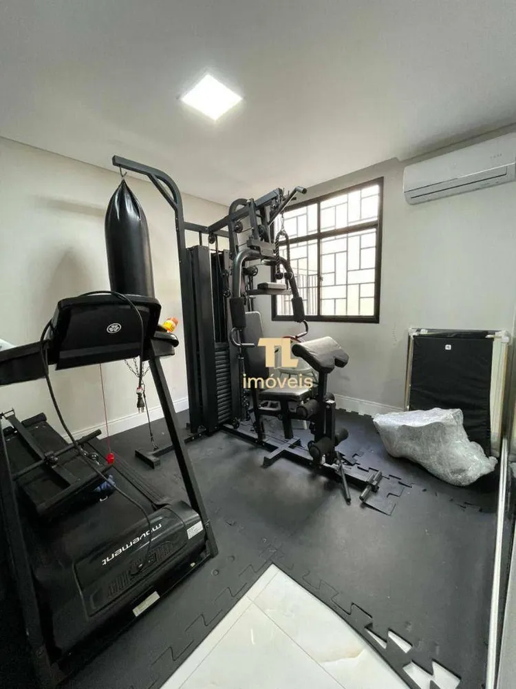 Casa, 4 quartos, 240 m² - Foto 5
