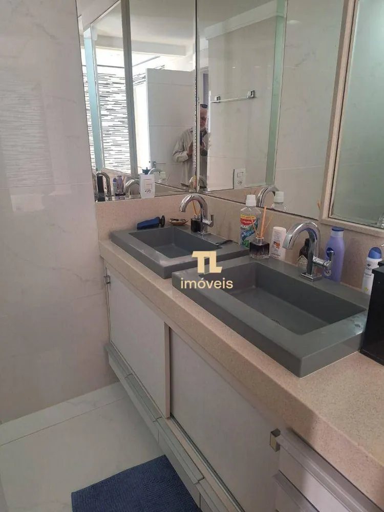 Apartamento, 3 quartos, 184 m² - Foto 12