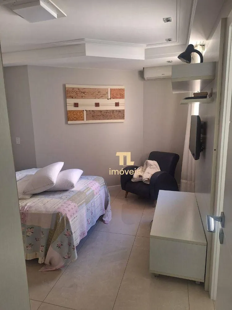 Apartamento, 3 quartos, 184 m² - Foto 5