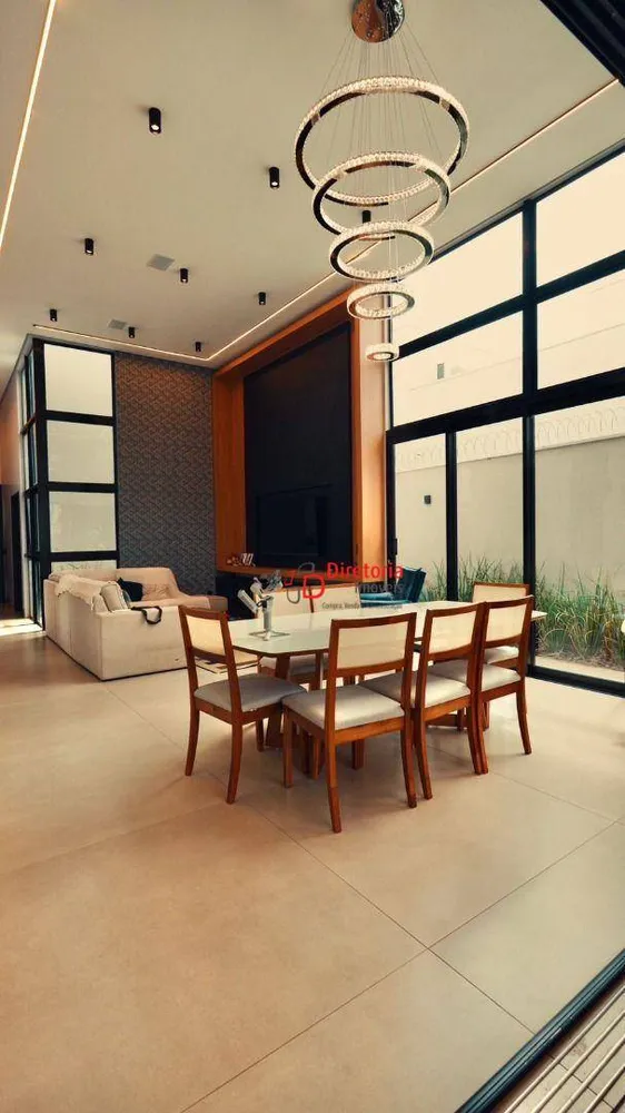 Casa, 3 quartos, 200 m² - Foto 14