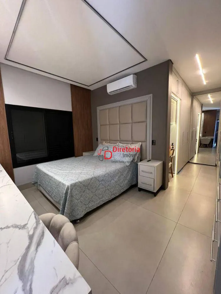 Casa, 3 quartos, 200 m² - Foto 11