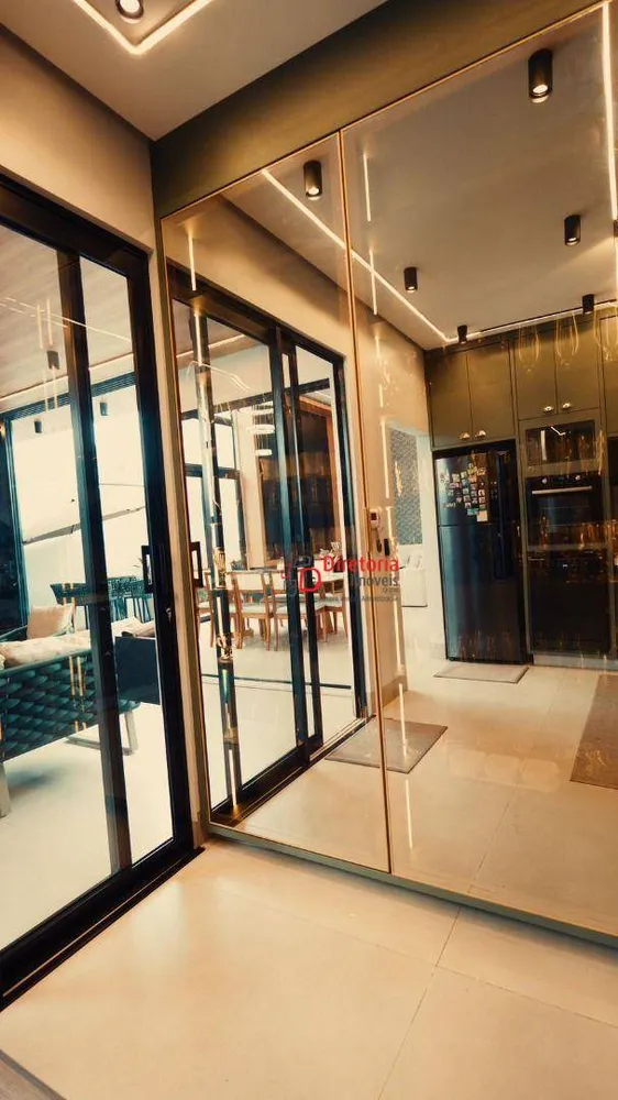 Casa, 3 quartos, 200 m² - Foto 12