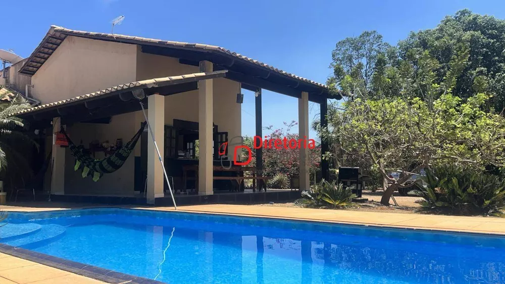 Chácara, 3 quartos, 4000 m² - Foto 1