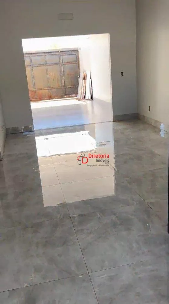 Casa, 3 quartos, 105 m² - Foto 2