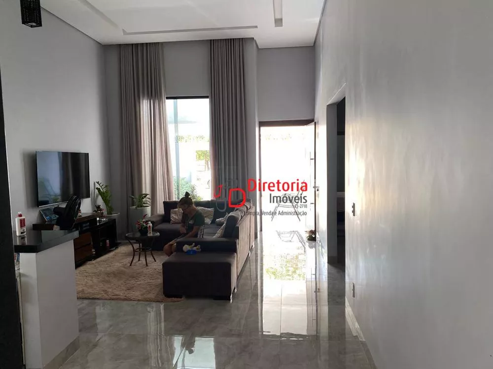 Casa, 3 quartos, 180 m² - Foto 2
