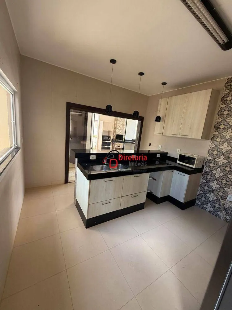Sobrado, 3 quartos, 217 m² - Foto 13