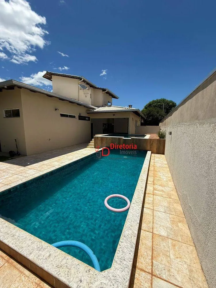 Sobrado, 3 quartos, 217 m² - Foto 4