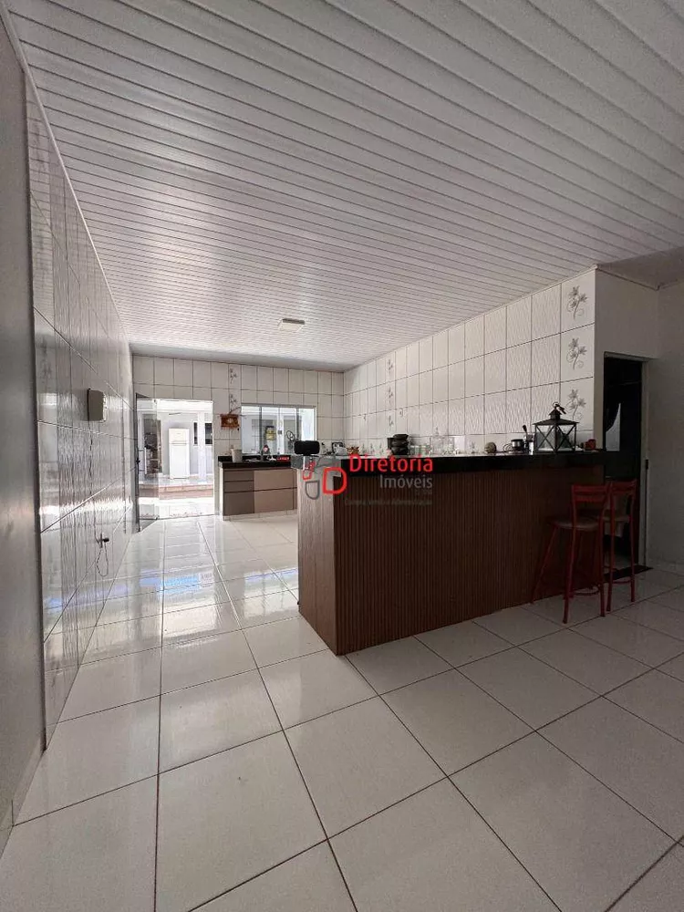 Casa, 3 quartos, 294 m² - Foto 4