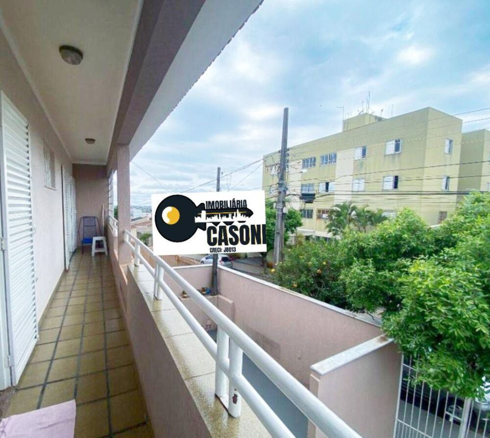 Casa, 3 quartos, 183 m² - Foto 2