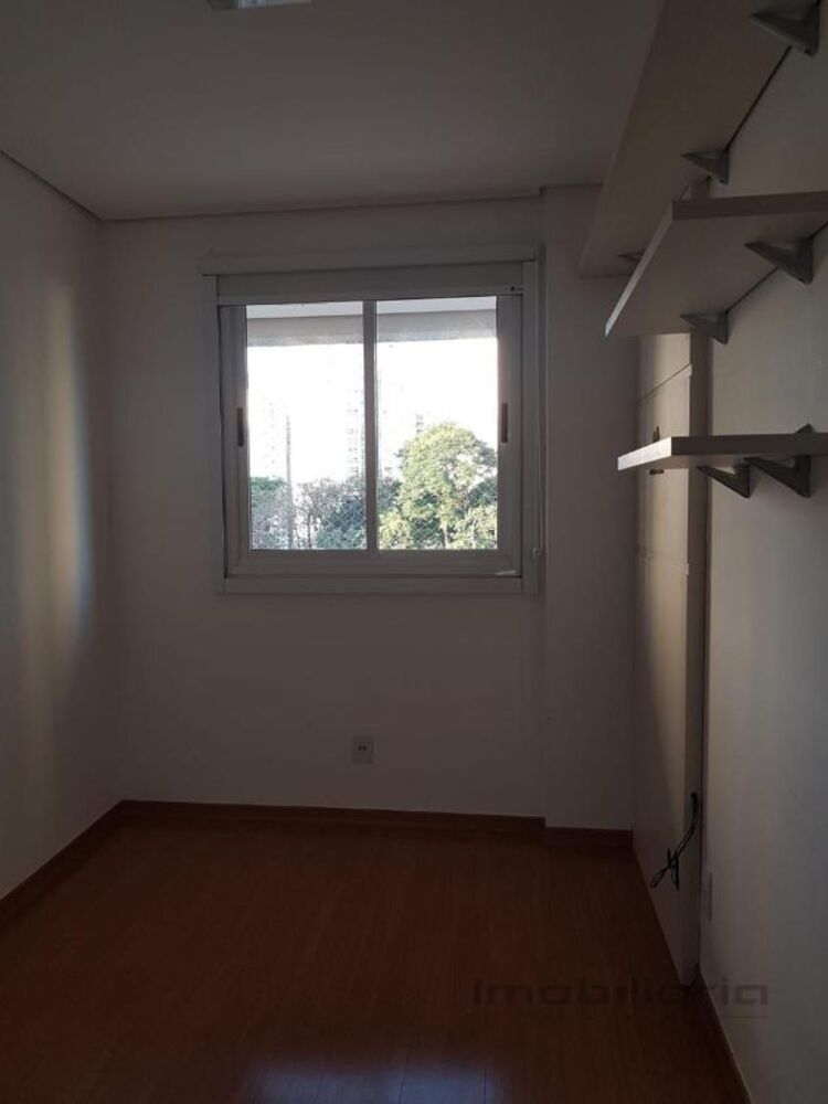 Apartamento à venda com 3 quartos, 78m² - Foto 2