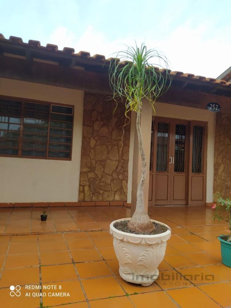 Casa à venda com 2 quartos, 177m² - Foto 4