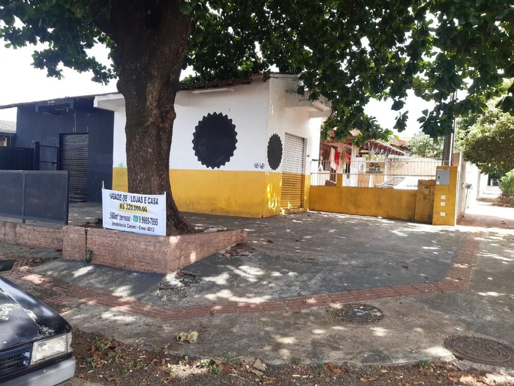 Prédio Inteiro - Foto 1