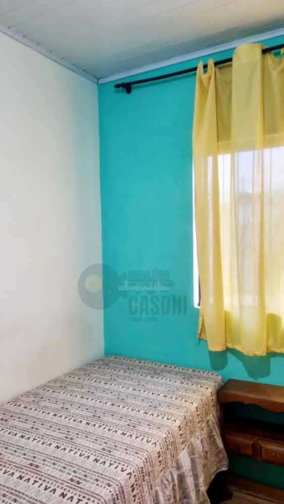 Casa à venda com 2 quartos, 300m² - Foto 7