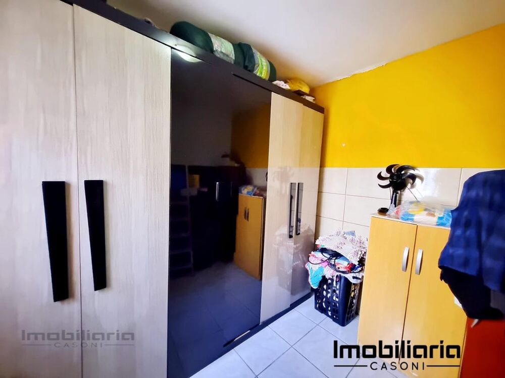 Casa à venda com 3 quartos - Foto 1