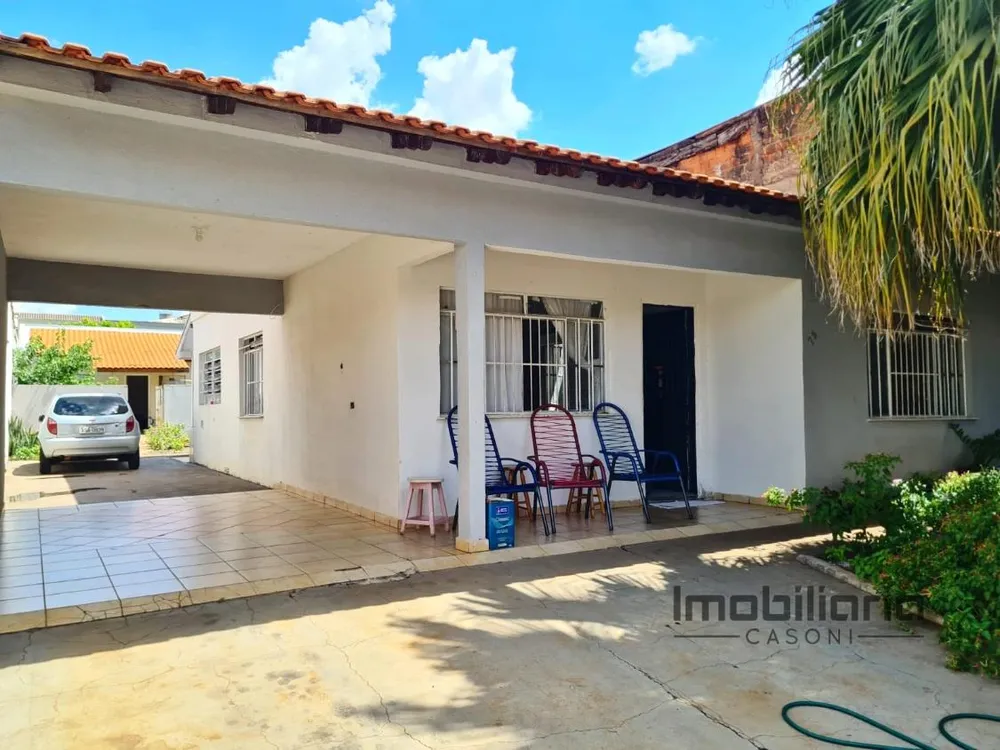 Casa, 3 quartos, 160 m² - Foto 2