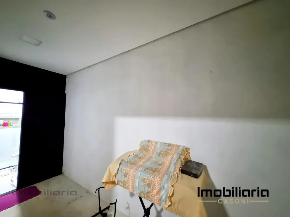 Casa, 3 quartos, 180 m² - Foto 2