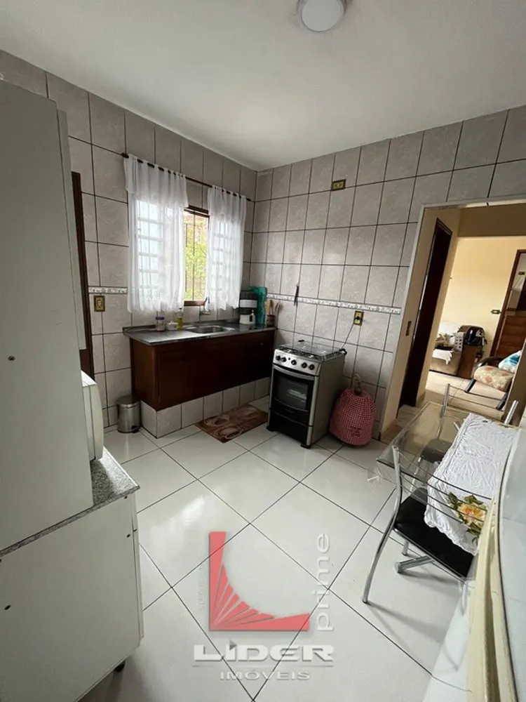 Casa, 2 quartos, 165 m² - Foto 1