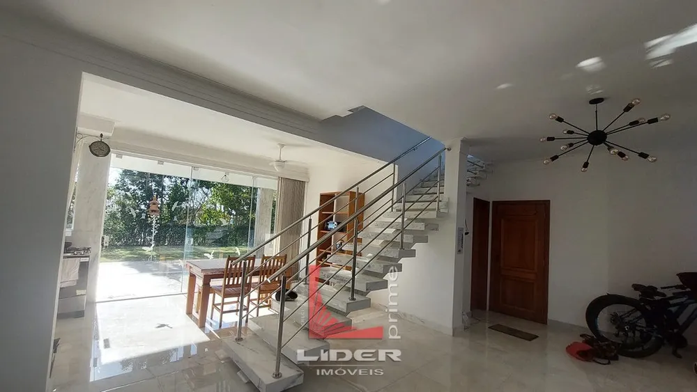 Casa, 3 quartos, 190 m² - Foto 2