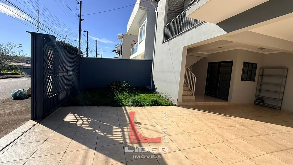 Casa, 4 quartos, 200 m² - Foto 2