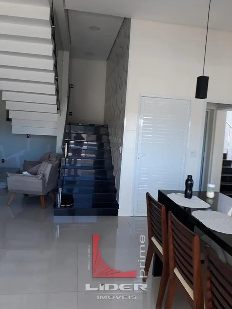 Casa, 3 quartos, 216 m² - Foto 4