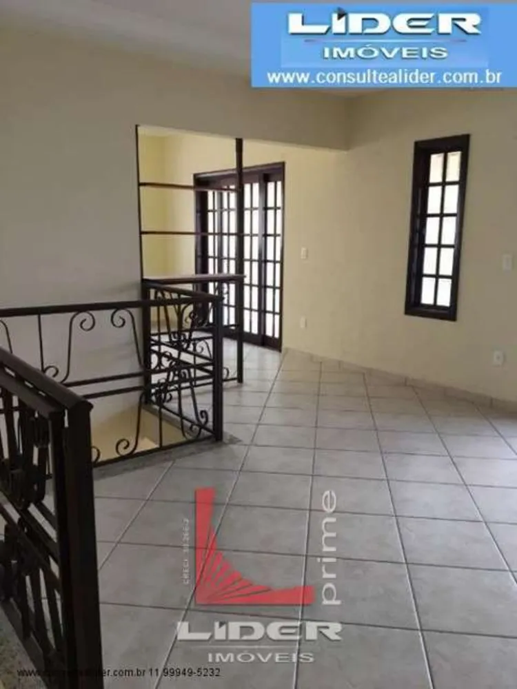 Casa, 4 quartos, 372 m² - Foto 1