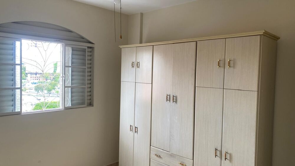 Apartamento para alugar com 3 quartos, 90m² - Foto 9