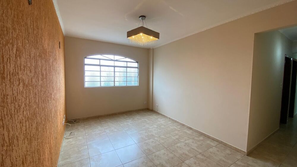 Apartamento para alugar com 3 quartos, 90m² - Foto 7