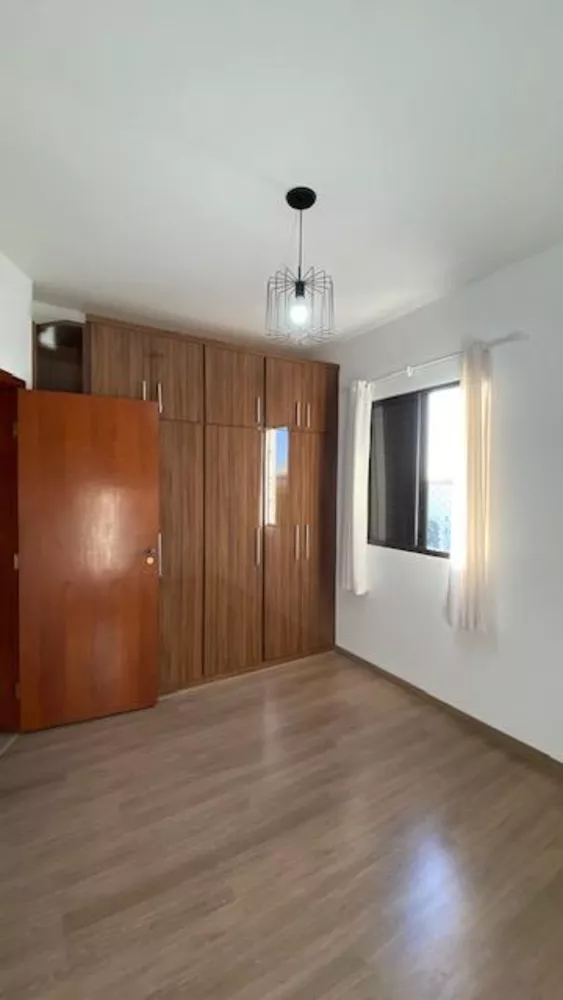 Apartamento à venda com 3 quartos, 82m² - Foto 4