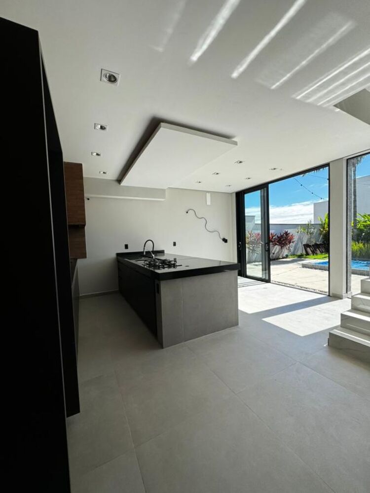 Casa de Condomínio à venda com 3 quartos, 250m² - Foto 8