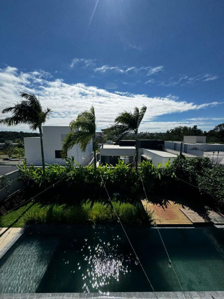 Casa de Condomínio à venda com 3 quartos, 250m² - Foto 15