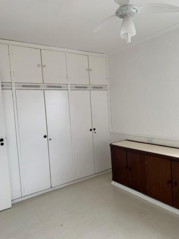 Apartamento à venda com 3 quartos, 145m² - Foto 12
