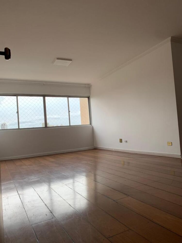 Apartamento à venda com 3 quartos, 145m² - Foto 8