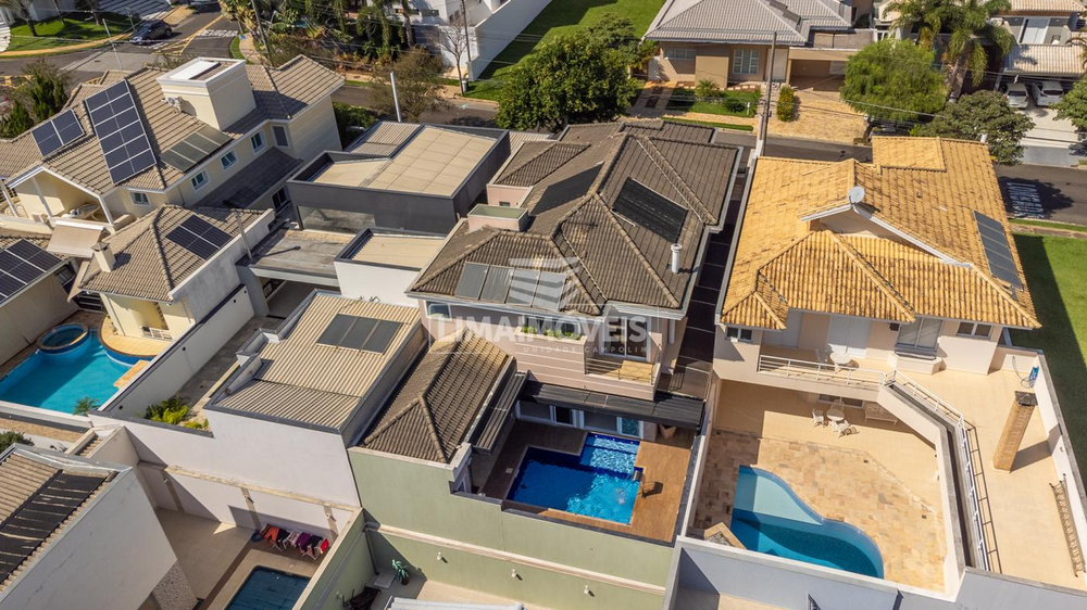 Casa de Condomínio à venda com 3 quartos, 368m² - Foto 1