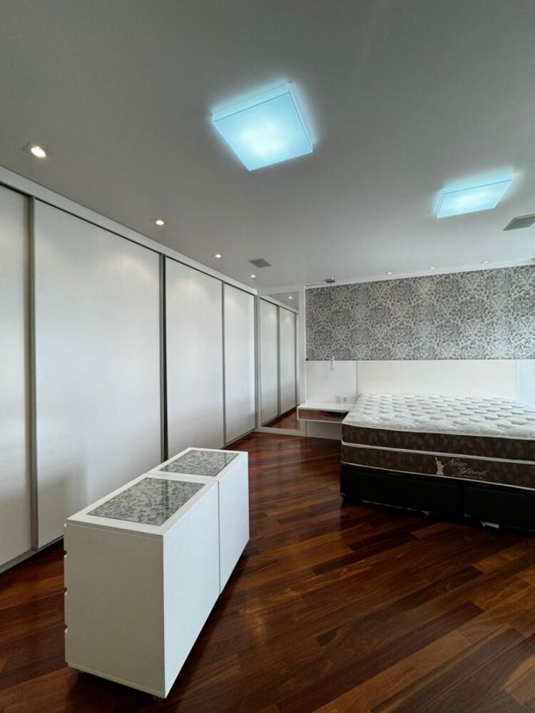 Apartamento, 3 quartos, 232 m² - Foto 9