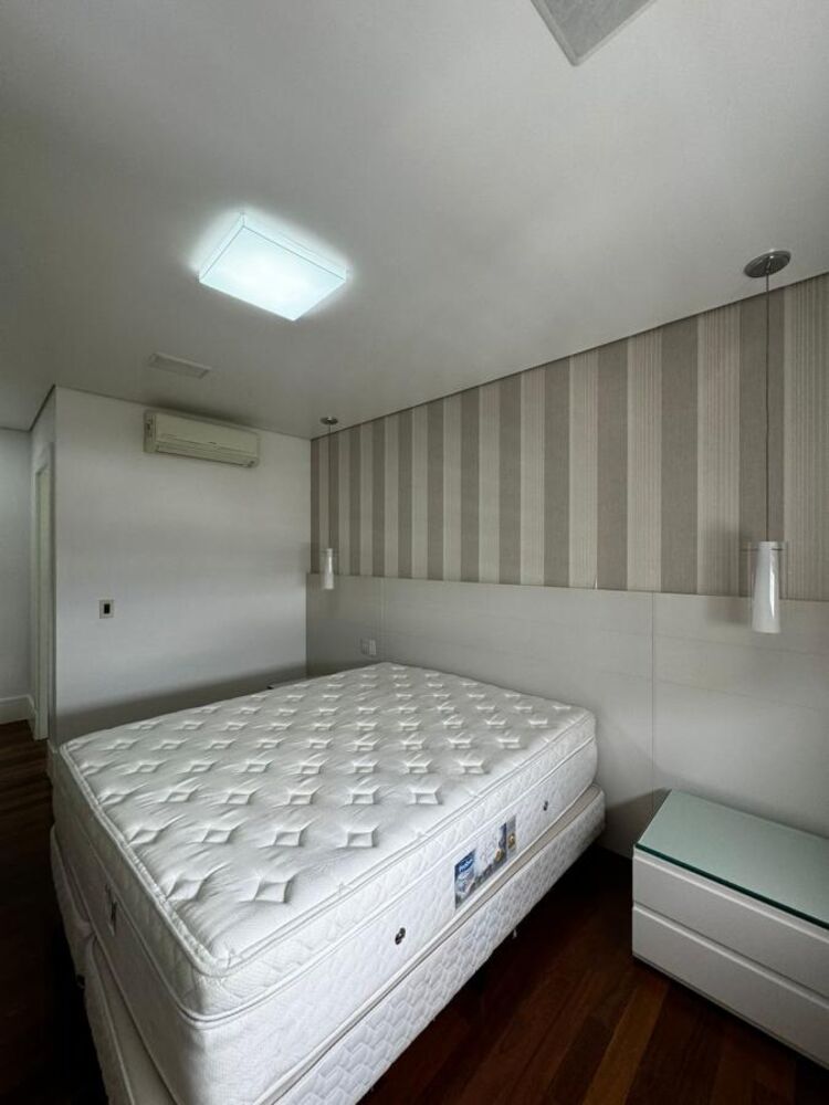 Apartamento, 3 quartos, 232 m² - Foto 11